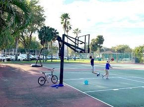 8540 SW 133rd Ave Rd 124, Miami FL 33183