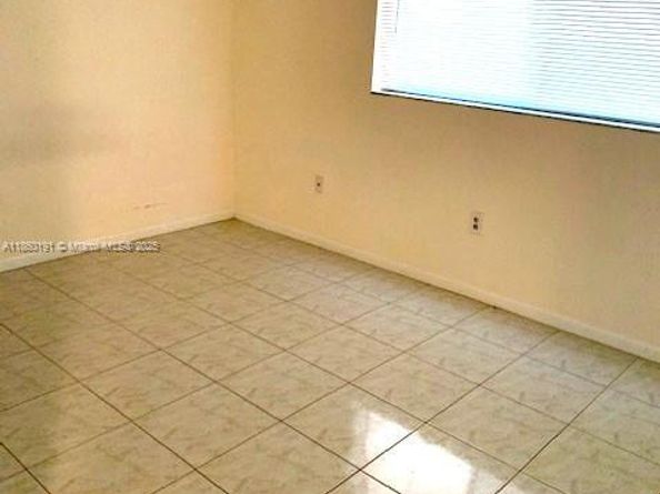 8540 SW 133rd Ave Rd 124, Miami FL 33183