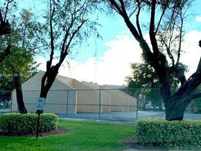 8540 SW 133rd Ave Rd 124, Miami FL 33183