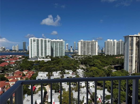 2851 NE 183rd St 1903E1905E, Aventura FL 33160