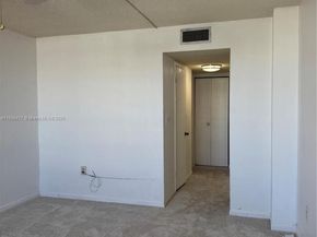 2851 NE 183rd St 1903E1905E, Aventura FL 33160