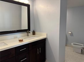 2851 NE 183rd St 1903E1905E, Aventura FL 33160