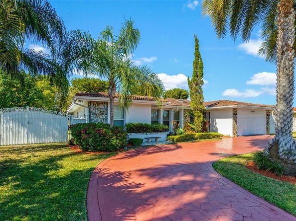 7004 SW 139th Pl, Miami FL 33183