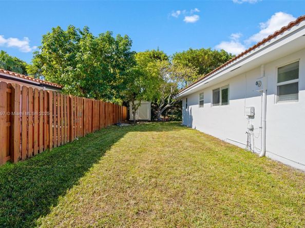 7004 SW 139th Pl, Miami FL 33183