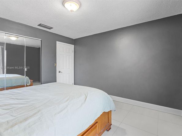 7004 SW 139th Pl, Miami FL 33183