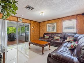 7004 SW 139th Pl, Miami FL 33183