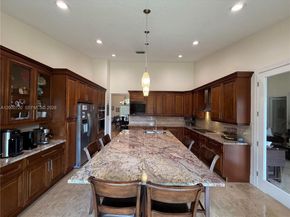 4810 SW 198th Ter, Southwest Ranches FL 33332