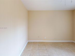 9301 Sunrise Lakes Blvd 303, Sunrise FL 33322