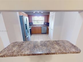 9301 Sunrise Lakes Blvd 303, Sunrise FL 33322