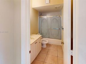 9301 Sunrise Lakes Blvd 303, Sunrise FL 33322