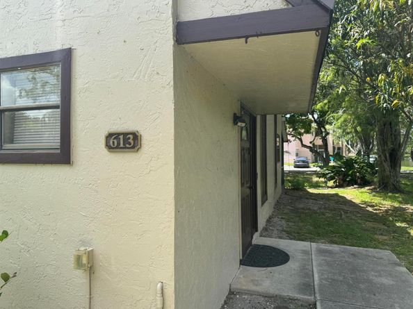 613 NW 47TH Street, Deerfield Beach FL 33064