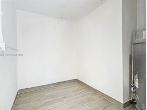 201 SE 12th St, Pompano Beach FL 33060