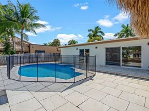 201 SE 12th St, Pompano Beach FL 33060