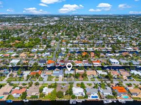201 SE 12th St, Pompano Beach FL 33060