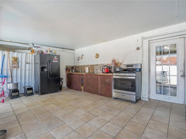 19316 SW 121st Ave, Miami FL 33177
