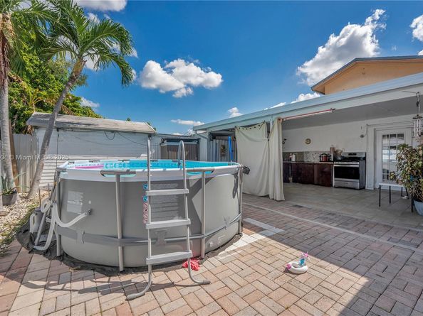 19316 SW 121st Ave, Miami FL 33177