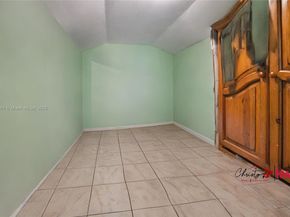 19316 SW 121st Ave, Miami FL 33177