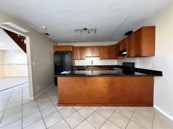 109 San Remo Blvd, North Lauderdale FL 33068