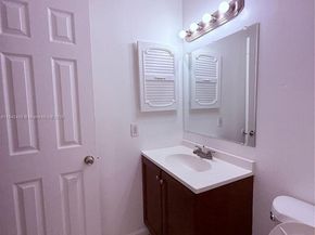 109 San Remo Blvd, North Lauderdale FL 33068