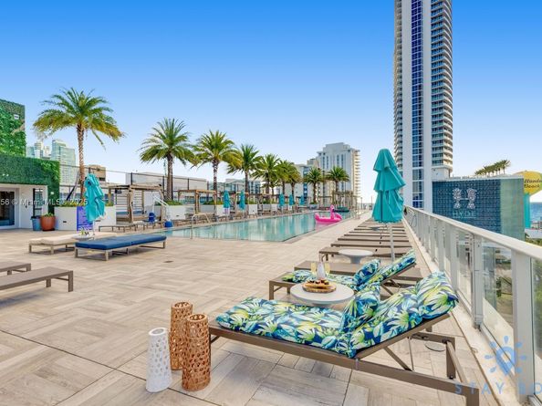 4010 S Ocean Dr R2001, Hollywood FL 33019
