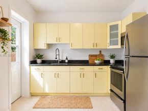 491 NW 108th Ter, Miami FL 33168