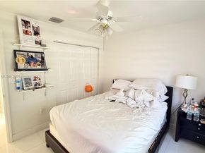 1235 NW 144th Ave, Pembroke Pines FL 33028