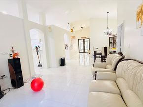 1235 NW 144th Ave, Pembroke Pines FL 33028