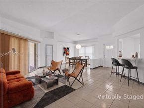 18825 NW 52nd Ct, Miami Gardens FL 33055