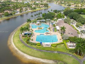 1433 Sabal Trl, Weston FL 33327