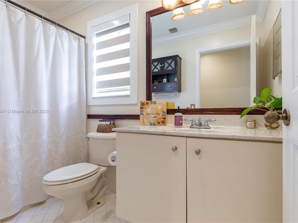 1433 Sabal Trl, Weston FL 33327