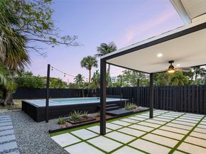 1817 NE 2nd St, Pompano Beach FL 33060