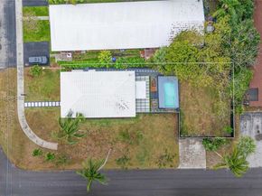 1817 NE 2nd St, Pompano Beach FL 33060