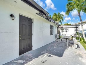 1490 NE 147th St, Miami FL 33161