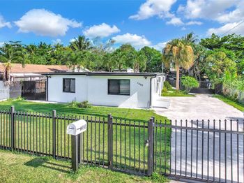 1490 NE 147th St