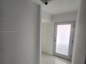 1175 NE Miami Gardens Dr 703, Miami FL 33179