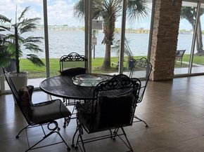 1175 NE Miami Gardens Dr 703, Miami FL 33179