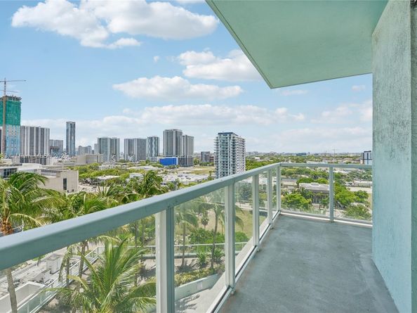 1900 N Bayshore Dr 1511, Miami FL 33132