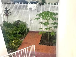 755 SW 6th St 6, Miami FL 33130