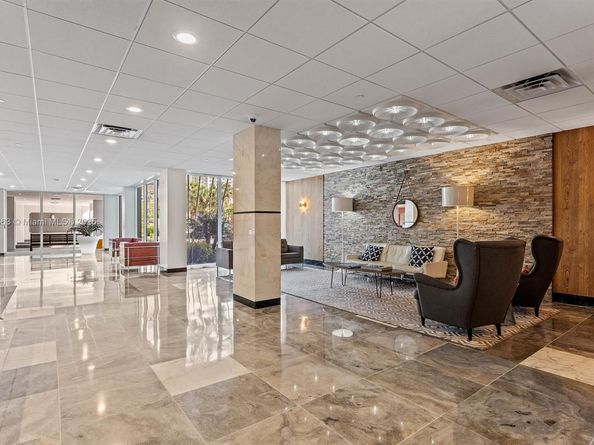 3333 NE 34th St 914, Fort Lauderdale FL 33308