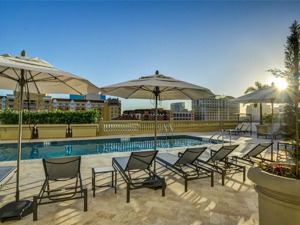 10 Aragon Ave 706, Coral Gables FL 33134