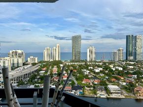 19101 Mystic Pointe Dr LPH9, Aventura FL 33180