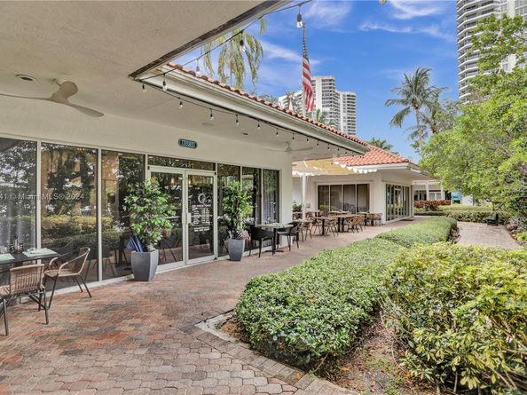 19101 Mystic Pointe Dr LPH9, Aventura FL 33180