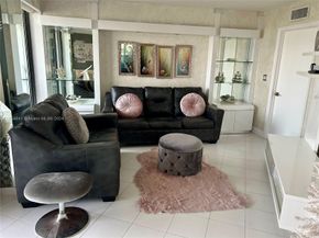 19101 Mystic Pointe Dr LPH9, Aventura FL 33180