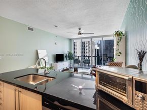 1111 SW 1st Ave 2721N, Miami FL 33130