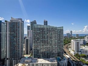1111 SW 1st Ave 2721N, Miami FL 33130