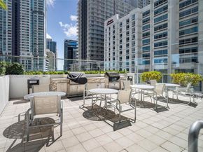 1111 SW 1st Ave 2721N, Miami FL 33130