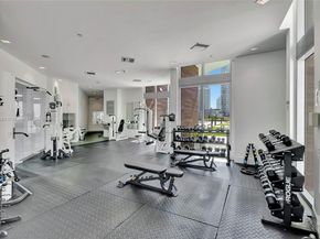 350 S Miami Ave 1703, Miami FL 33130