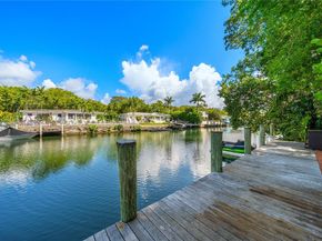 725 Vilabella Ave, Coral Gables FL 33146