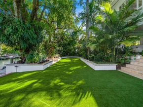 725 Vilabella Ave, Coral Gables FL 33146