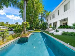725 Vilabella Ave, Coral Gables FL 33146